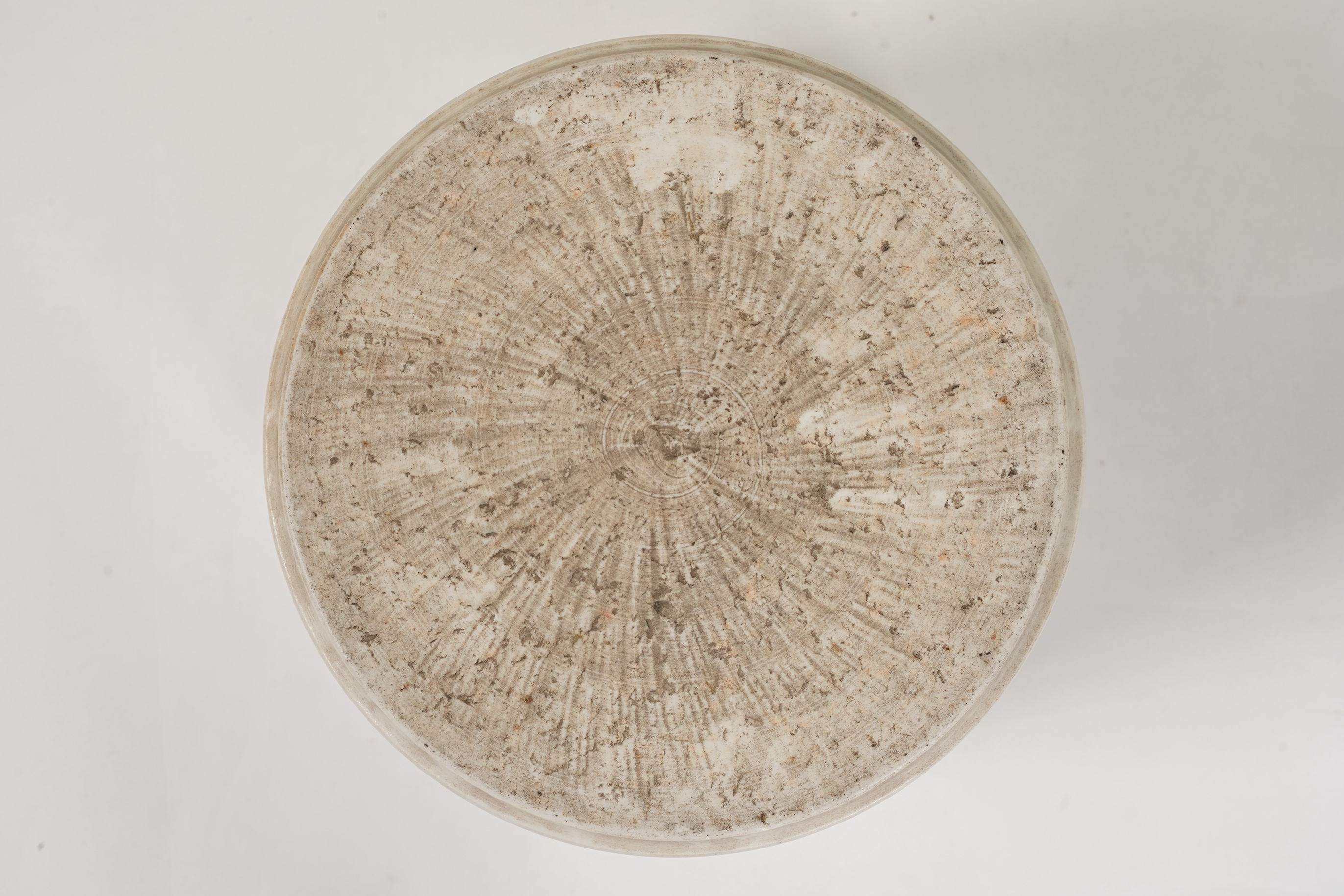 A Chinese blue and white brush pot, possibly Shunzhi period